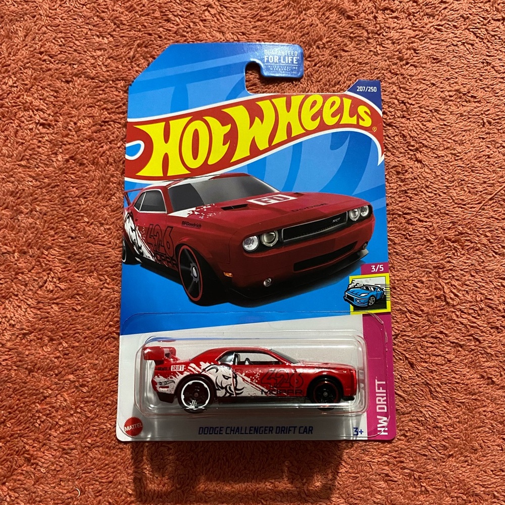 Hot Wheels Dodge Challenger Drift Car